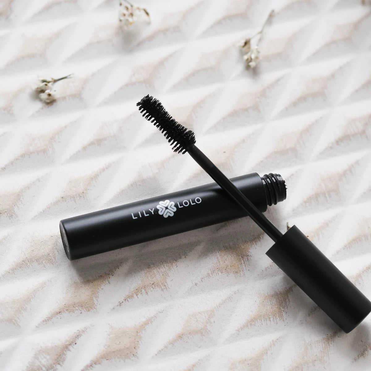 LILY Lolo Big Lash Mascara
