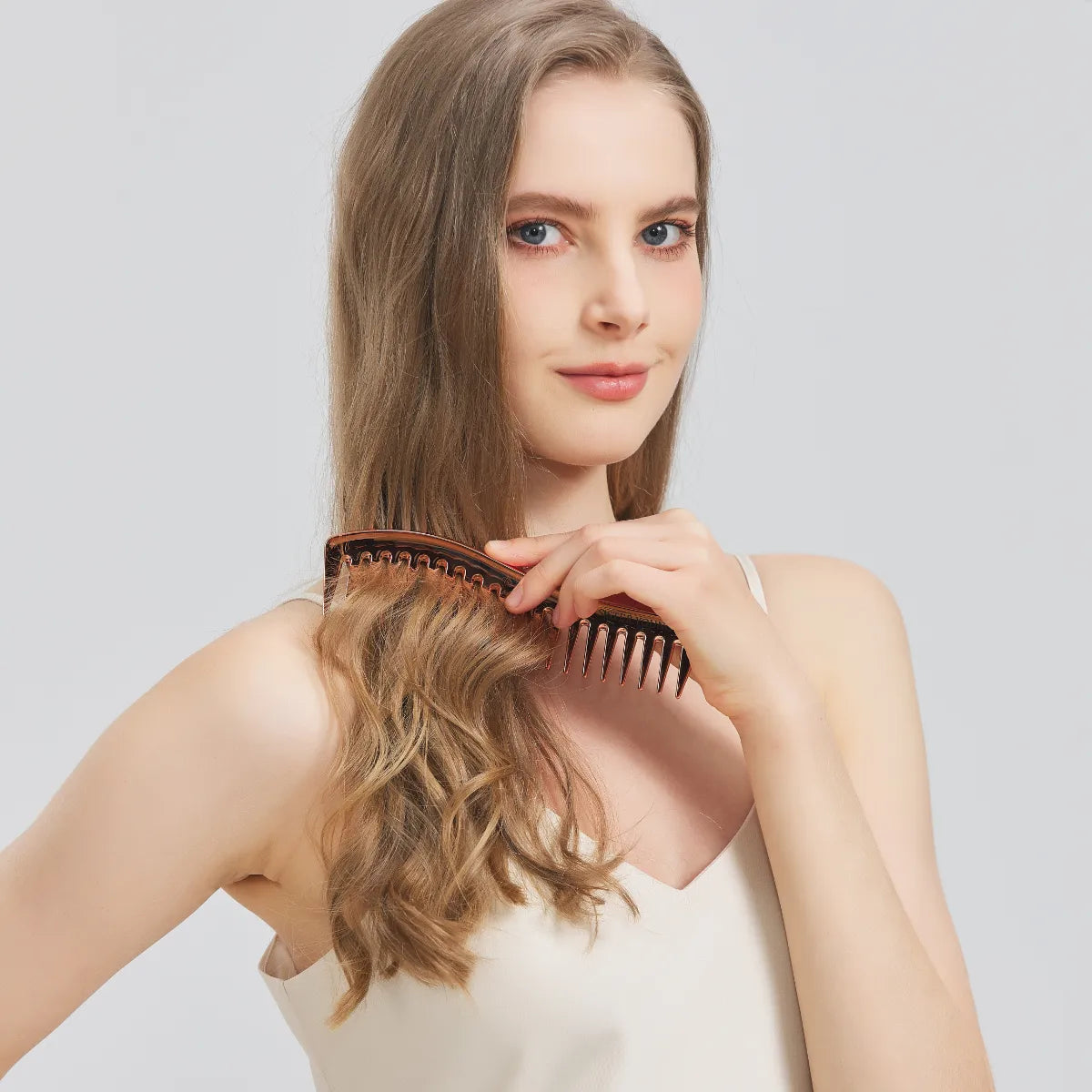 SisterYoung Zuri Gold Rose hiuskampa tyylikäs ruusukultainen väri