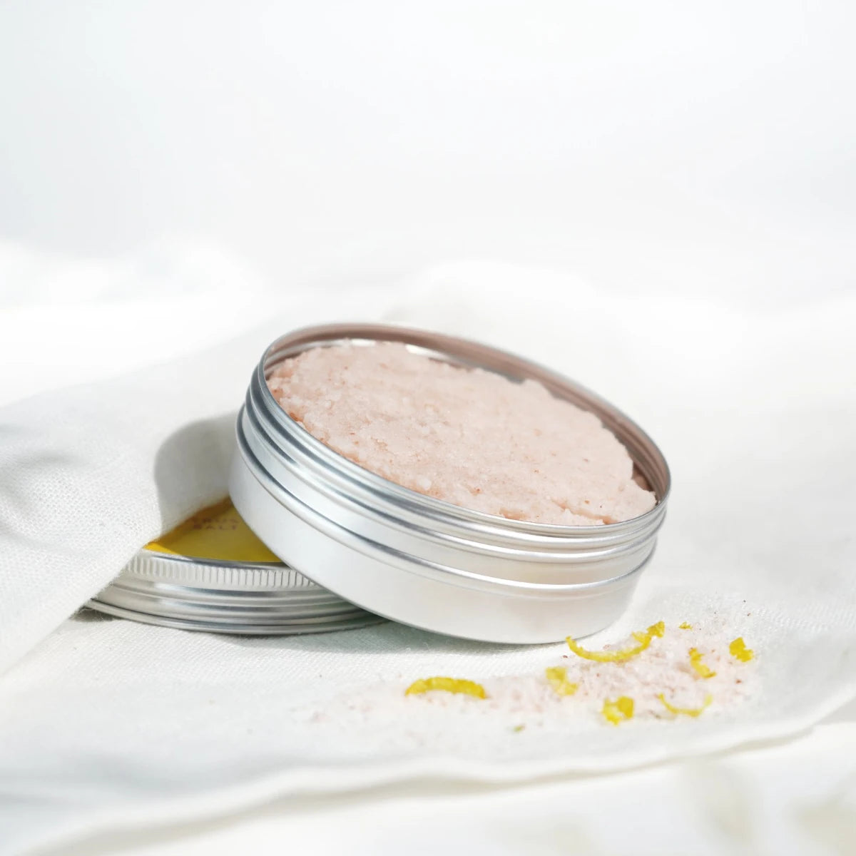 CATTECO Sitrustarha Suolakuorinta 150 g ylellinen vartalokuorinta