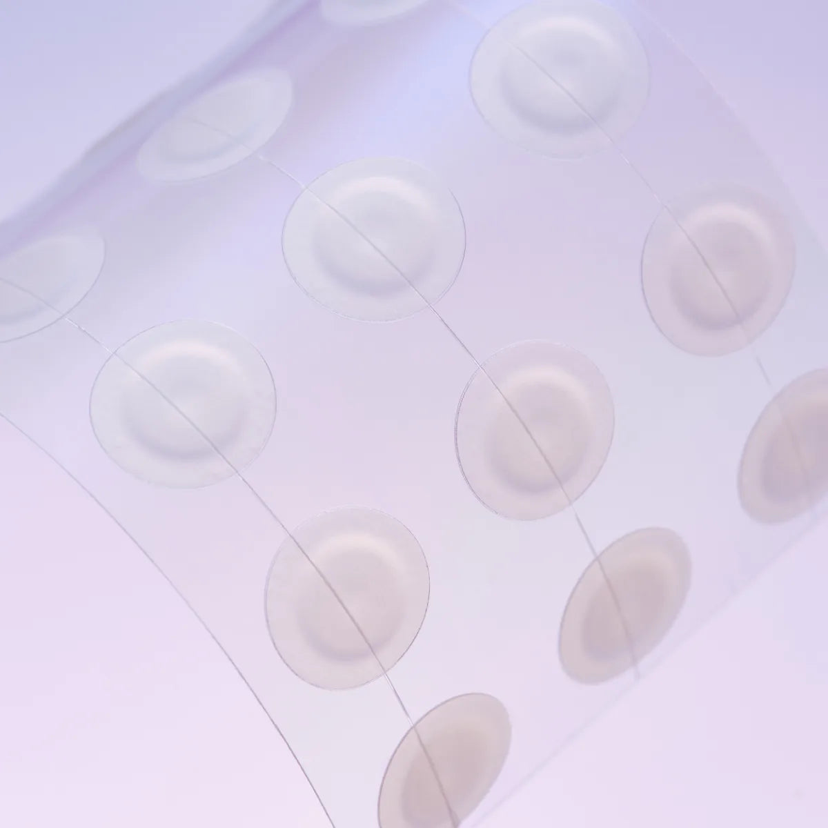 Hwarang' Bellflower Day Patch poistaa epäpuhtauksia