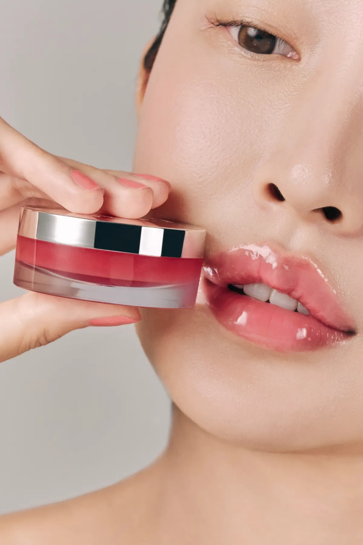 Hwarang' Omija Glow Lip Mask 15 ml huulinaamio