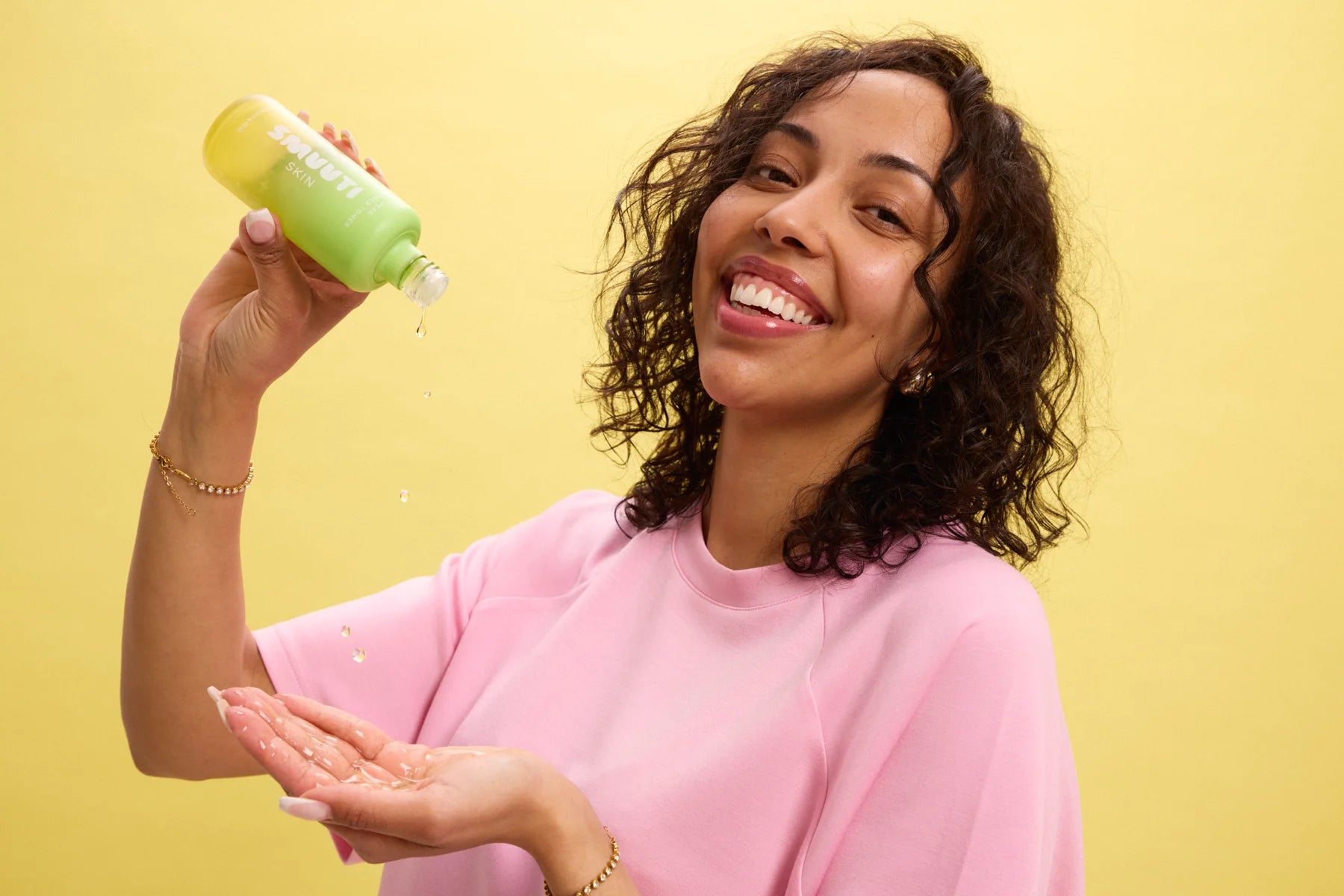 Smuuti Skin Pear Balance Toner kuoriva kasvovesi 130 ml