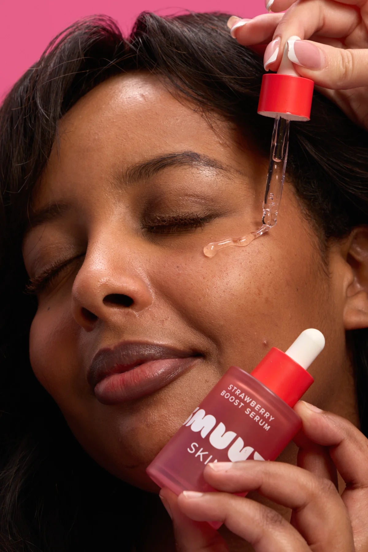 Smuuti Skin Strawberry Boost Serum 30 ml – heleyttävä C-vitamiiniseerumi