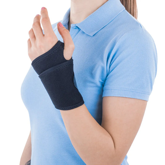 Triamed liikuteltava rannetuki 1 kpl