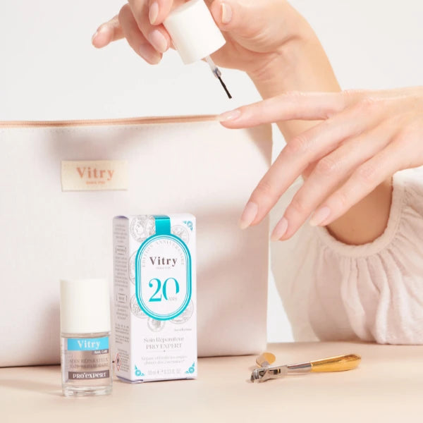 Vitry Nail Repair Care ProExpert vahvistaa kynsiä