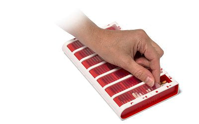 SCHINE PILL BOX L LÄÄKEANNOSTELIJA RUOTSINKIELINEN, PUNAINEN 1 KAPPALE