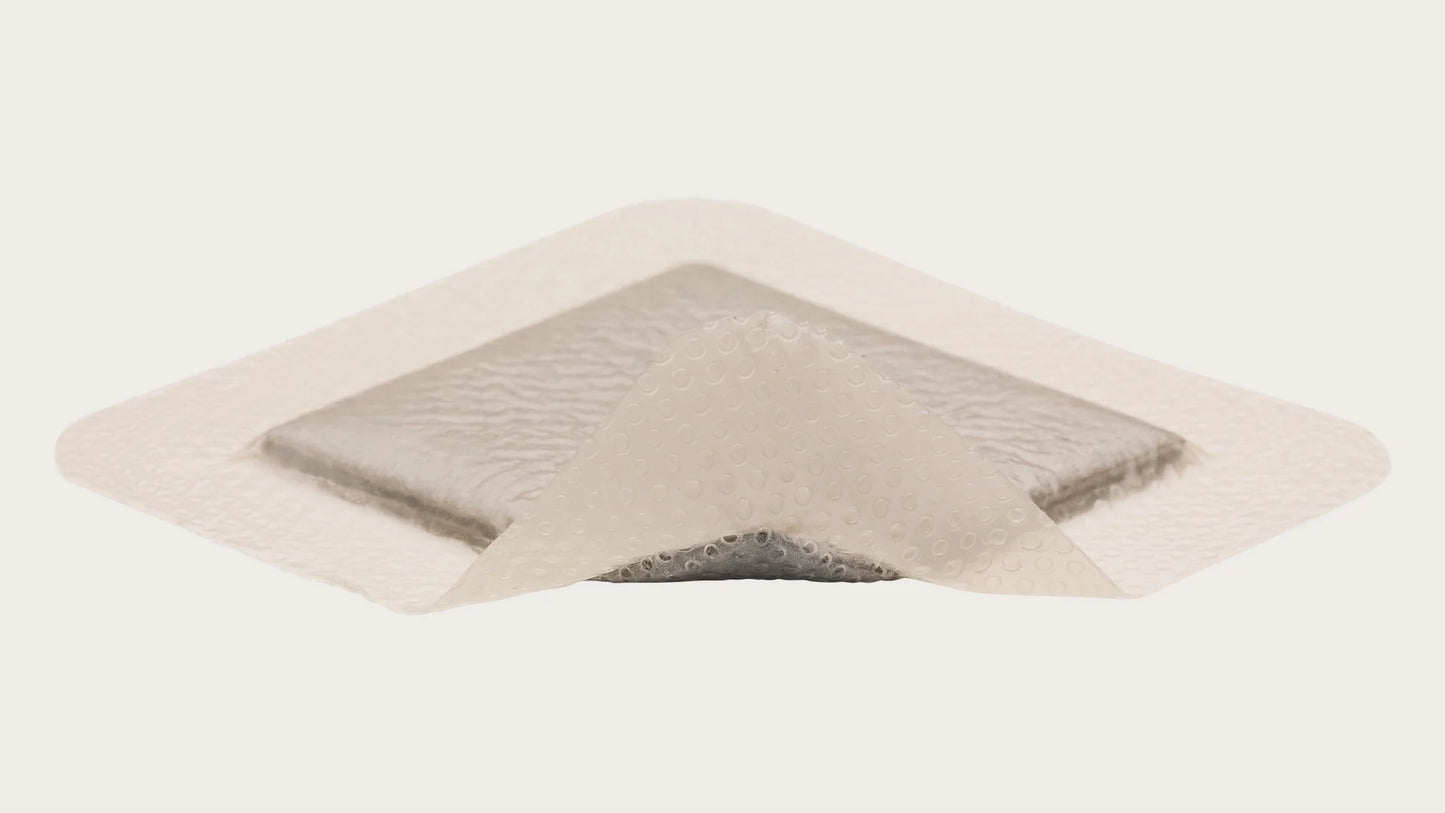 MEPILEX Border AG 10 cm x 10 cm kiinnittyvä antimikrobinen vaahtosidos sivusta